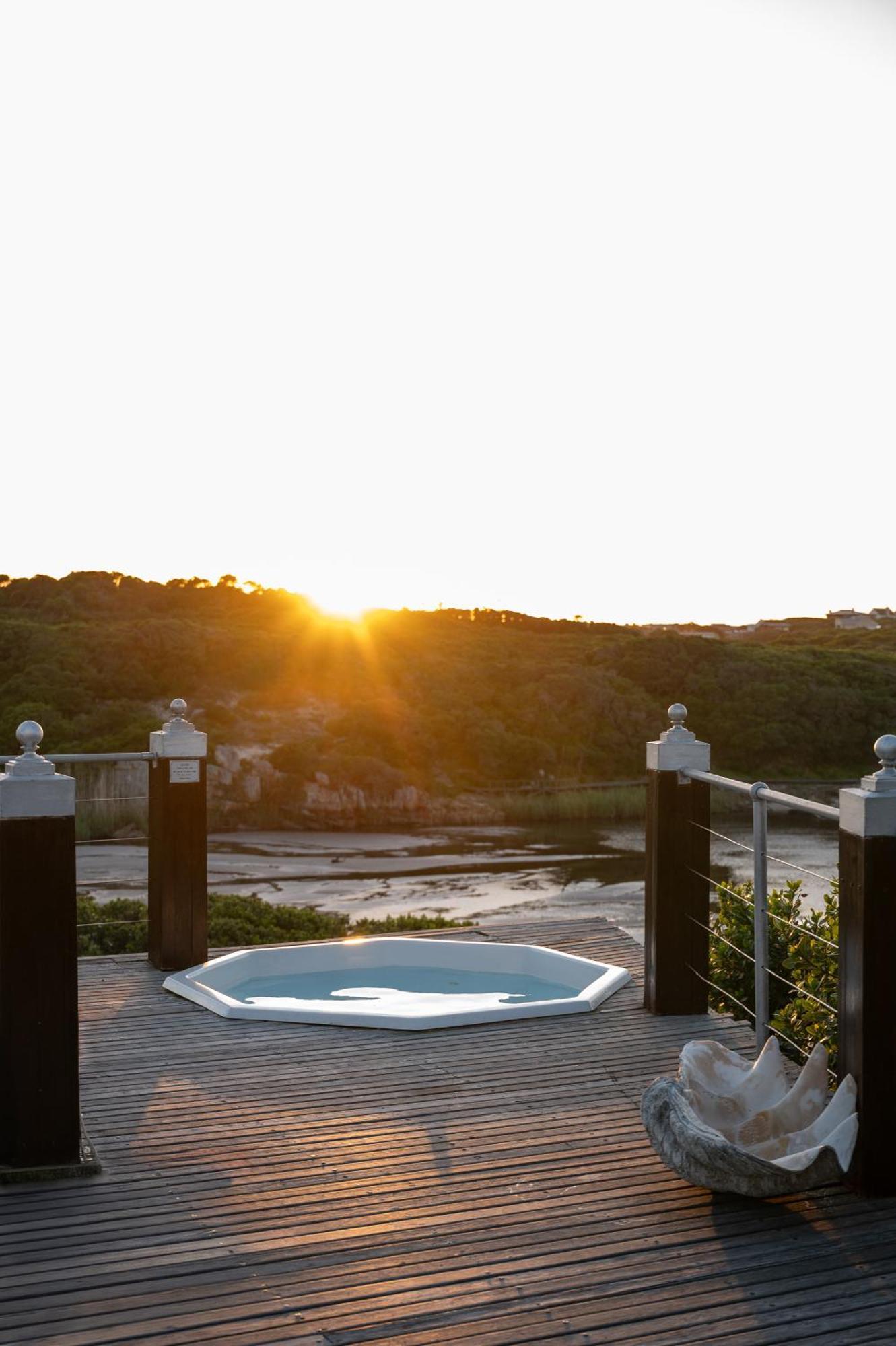 Kennedys Beach Villa Германус Екстер'єр фото